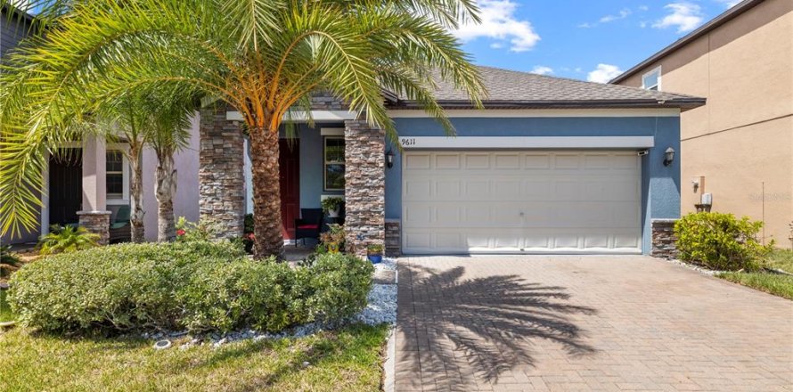 House in BELMONT in Sun City Center, Florida 3 bedrooms, 149.76 sq.m. № 2199364