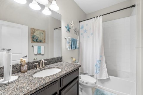 House in BELMONT in Sun City Center, Florida 3 bedrooms, 149.76 sq.m. № 2199364 - photo 24