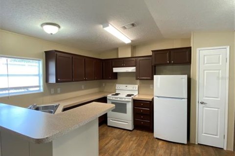 Apartamento en alquiler en Dade City, Florida, 3 dormitorios, 111.48 m2 № 1915677 - foto 10