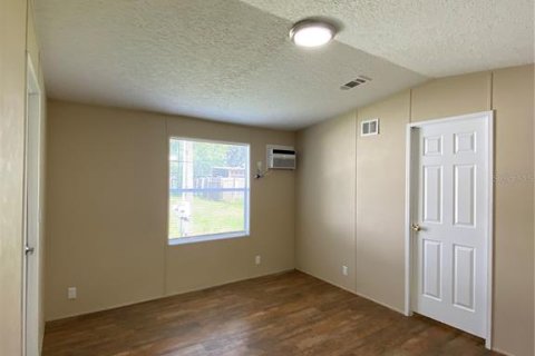 Apartamento en alquiler en Dade City, Florida, 3 dormitorios, 111.48 m2 № 1915677 - foto 16