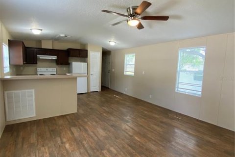 Apartamento en alquiler en Dade City, Florida, 3 dormitorios, 111.48 m2 № 1915677 - foto 9
