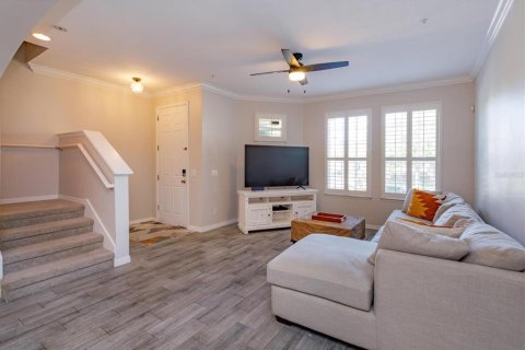 Townhouse in Winter Garden, Florida 3 bedrooms, 166.2 sq.m. № 2096700 - photo 5