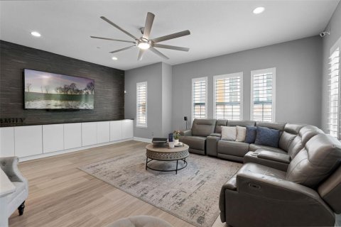 Touwnhouse à vendre à Lake Mary, Floride: 4 chambres, 232.16 m2 № 1740495 - photo 5
