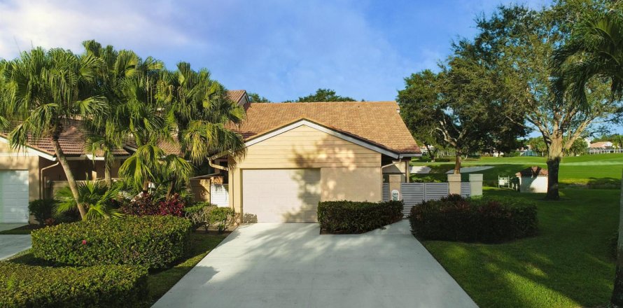 Touwnhouse à Palm Beach Gardens, Floride 2 chambres, 140.65 m2 № 2194364