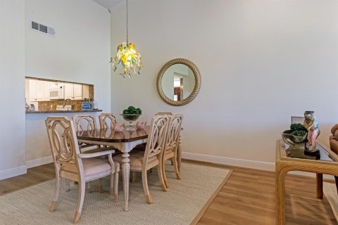 Touwnhouse à louer à Palm Beach Gardens, Floride: 2 chambres, 140.65 m2 № 2194364 - photo 8