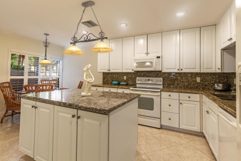Touwnhouse à louer à Palm Beach Gardens, Floride: 2 chambres, 140.65 m2 № 2194364 - photo 12