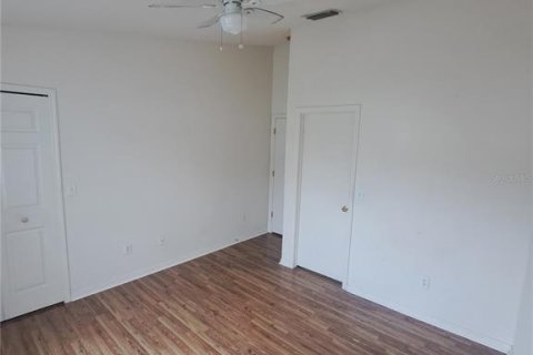 Townhouse in Riverview, Florida 2 bedrooms, 96.15 sq.m. № 2393876 - photo 13