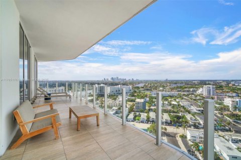 Condominio en venta en Fort Lauderdale, Florida, 2 dormitorios, 159.88 m2 № 1867551 - foto 11