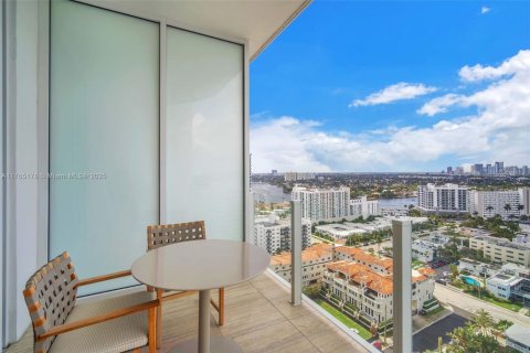 Condominio en venta en Fort Lauderdale, Florida, 2 dormitorios, 159.88 m2 № 1867551 - foto 28