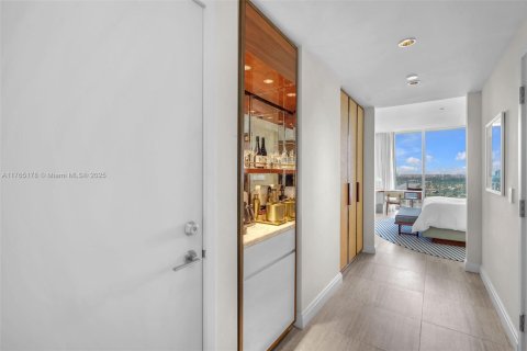 Condominio en venta en Fort Lauderdale, Florida, 2 dormitorios, 159.88 m2 № 1867551 - foto 20
