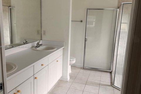 Copropriété à vendre à St. Lucie, Floride: 2 chambres, 119.47 m2 № 2072513 - photo 4
