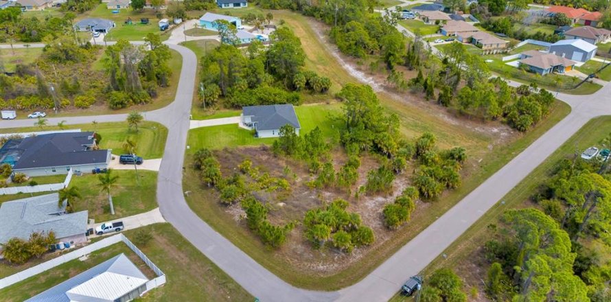 Land in North Port, Florida № 2158775
