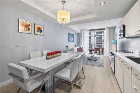 Copropriété à louer à Miami, Floride: 1 chambre, 63.55 m2 № 1818361 - photo 11