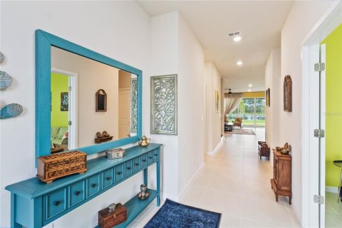 House in PINEWOOD RESERVE in Orlando, Florida 4 bedrooms, 270.16 sq.m. № 917420 - photo 5