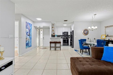 Copropriété à vendre à Coconut Creek, Floride: 3 chambres, 104.05 m2 № 1994293 - photo 8