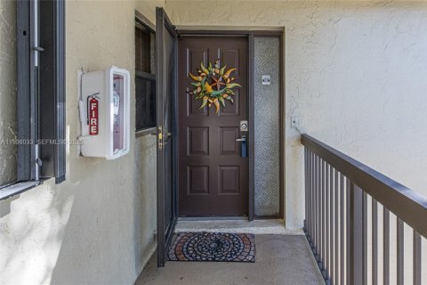 Copropriété à vendre à Coconut Creek, Floride: 3 chambres, 104.05 m2 № 1994293 - photo 5