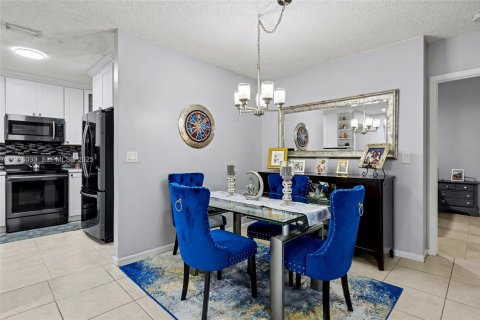 Copropriété à vendre à Coconut Creek, Floride: 3 chambres, 104.05 m2 № 1994293 - photo 17