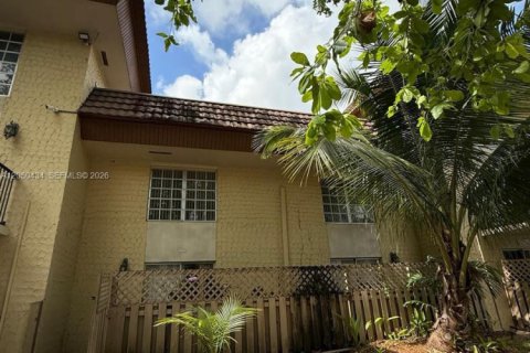 Condominio en venta en Miami, Florida, 3 dormitorios, 133.97 m2 № 2252356 - foto 18