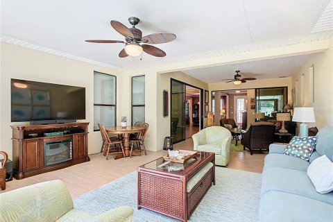 House in Poinciana, Florida 2 bedrooms, 274.62 sq.m. № 1516357 - photo 25