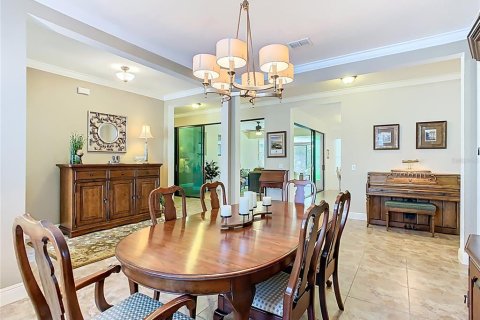 House in Poinciana, Florida 2 bedrooms, 274.62 sq.m. № 1516357 - photo 6
