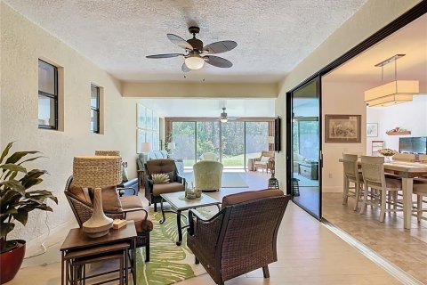House in Poinciana, Florida 2 bedrooms, 274.62 sq.m. № 1516357 - photo 22