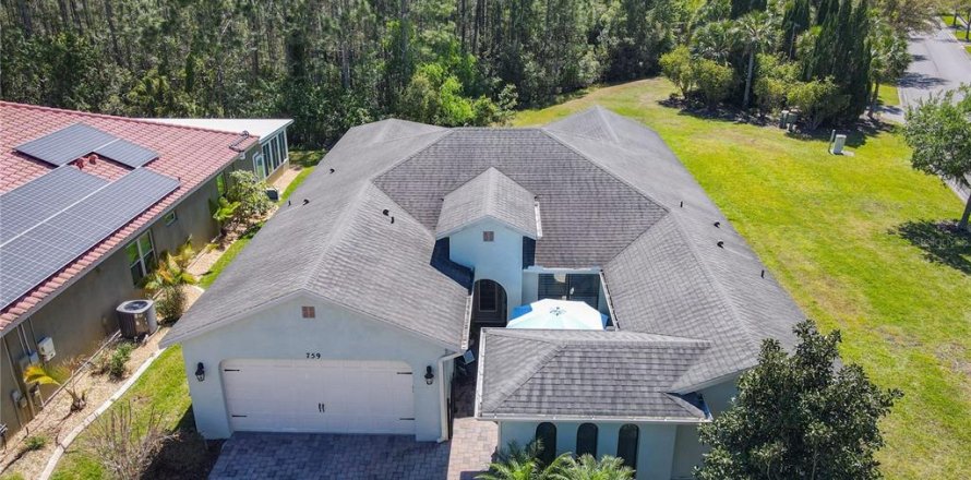 House in Poinciana, Florida 2 bedrooms, 274.62 sq.m. № 1516357