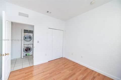 Снять в аренду кондоминиум в Хомстед, Флорида 2 спальни, 84.91м2, № 1982972 - фото 15