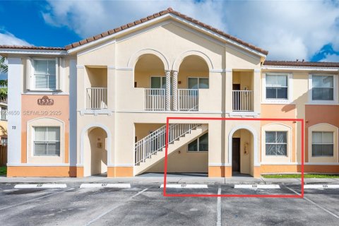 Снять в аренду кондоминиум в Хомстед, Флорида 2 спальни, 84.91м2, № 1982972 - фото 5