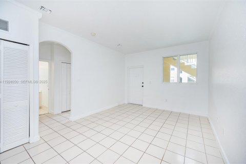 Снять в аренду кондоминиум в Хомстед, Флорида 2 спальни, 84.91м2, № 1982972 - фото 6