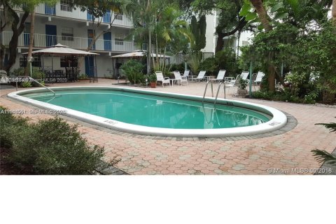 Copropriété à louer à Fort Lauderdale, Floride: 1 chambre, 49.7 m2 № 2001087 - photo 14