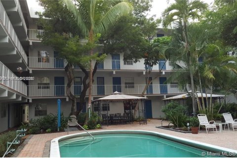 Copropriété à louer à Fort Lauderdale, Floride: 1 chambre, 49.7 m2 № 2001087 - photo 12
