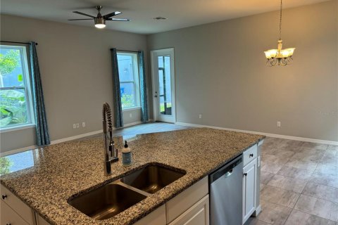 House in Fish Hawk, Florida 4 bedrooms, 225.94 sq.m. № 2148310 - photo 19