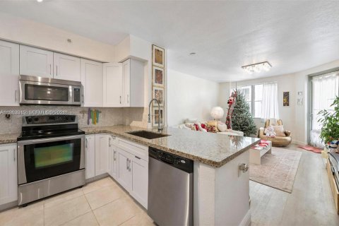 Condo à Hollywood, Floride, 1 chambre  № 2023966