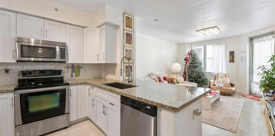 Condo à Hollywood, Floride, 1 chambre  № 2023966