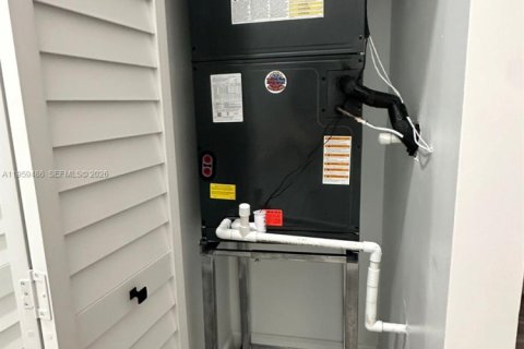 Villa ou maison à louer à Coral Springs, Floride: 3 chambres, 111.48 m2 № 2017971 - photo 7