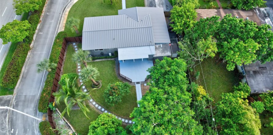 Casa en Plantation, Florida 3 dormitorios, 168.99 m2 № 956914