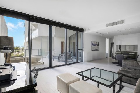 Condominio en venta en Miami Beach, Florida, 1 dormitorio, 86.68 m2 № 2013716 - foto 4