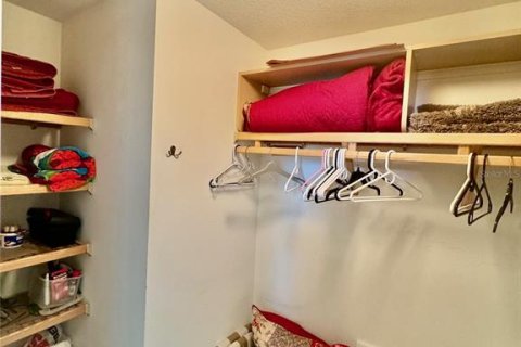 Condominio en alquiler en Sarasota, Florida, 2 dormitorios, 137.87 m2 № 1833364 - foto 13