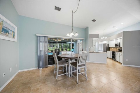 Villa ou maison à vendre à Rotonda, Floride: 3 chambres, 174.1 m2 № 2408345 - photo 7