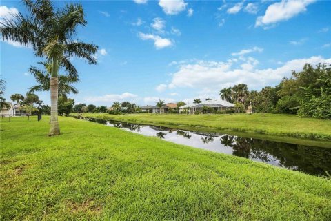 Villa ou maison à vendre à Rotonda, Floride: 3 chambres, 174.1 m2 № 2408345 - photo 29