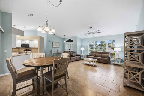 Villa ou maison à vendre à Rotonda, Floride: 3 chambres, 174.1 m2 № 2408345 - photo 8