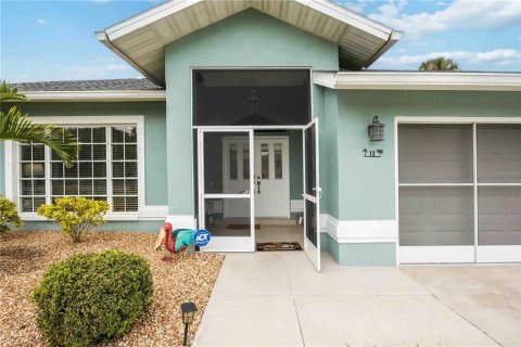 Villa ou maison à vendre à Rotonda, Floride: 3 chambres, 174.1 m2 № 2408345 - photo 2