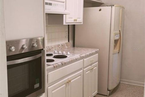 Casa en venta en Spring Hill, Florida, 3 dormitorios, 104.79 m2 № 1903111 - foto 5