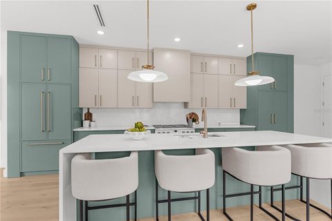Casa en alquiler en Tampa, Florida, 3 dormitorios, 303.79 m2 № 1901710 - foto 9