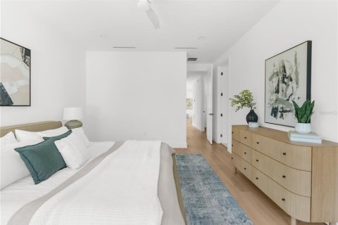Casa en alquiler en Tampa, Florida, 3 dormitorios, 303.79 m2 № 1901710 - foto 17