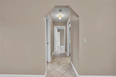 House in Port Charlotte, Florida 3 bedrooms, 197.05 sq.m. № 1841958 - photo 24