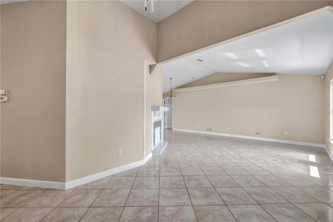 House in Port Charlotte, Florida 3 bedrooms, 197.05 sq.m. № 1841958 - photo 15