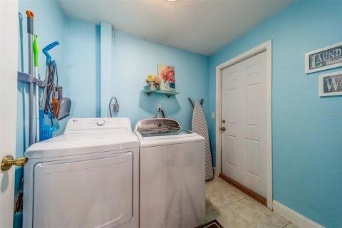 Casa en alquiler en Seminole, Florida, 3 dormitorios, 193.52 m2 № 1808846 - foto 25