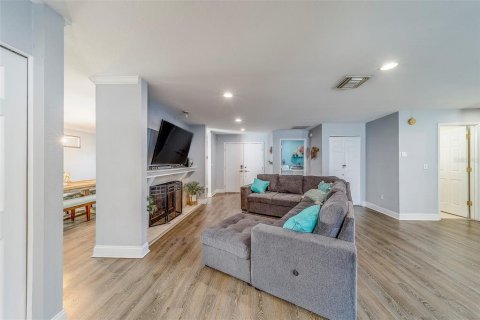 Casa en alquiler en Seminole, Florida, 3 dormitorios, 193.52 m2 № 1808846 - foto 5