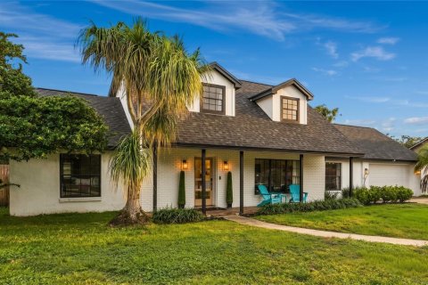 Villa ou maison à Winter Springs, Floride 4 chambres, 253.53 m2 № 2408686
